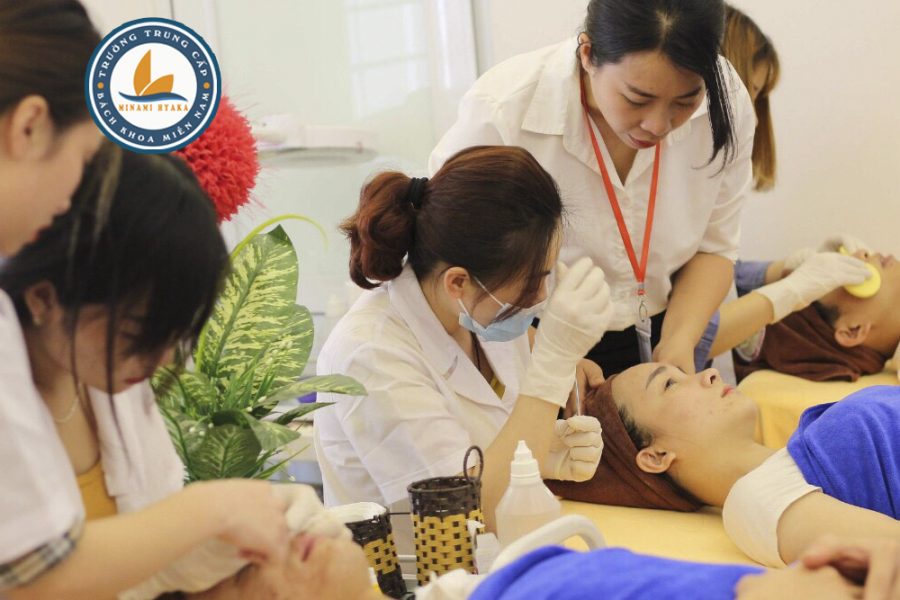 Học Nghề để Xuất Khẩu Lao động 2